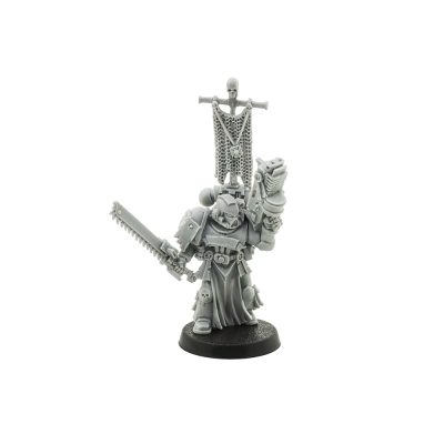Space Marine Veteran with Chainsword 2006