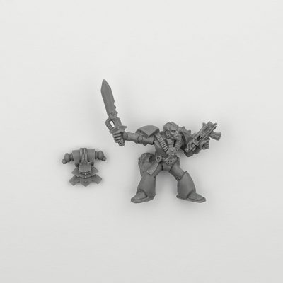 Space Marine Captain with Power Sword and Bolt Pistol 1989