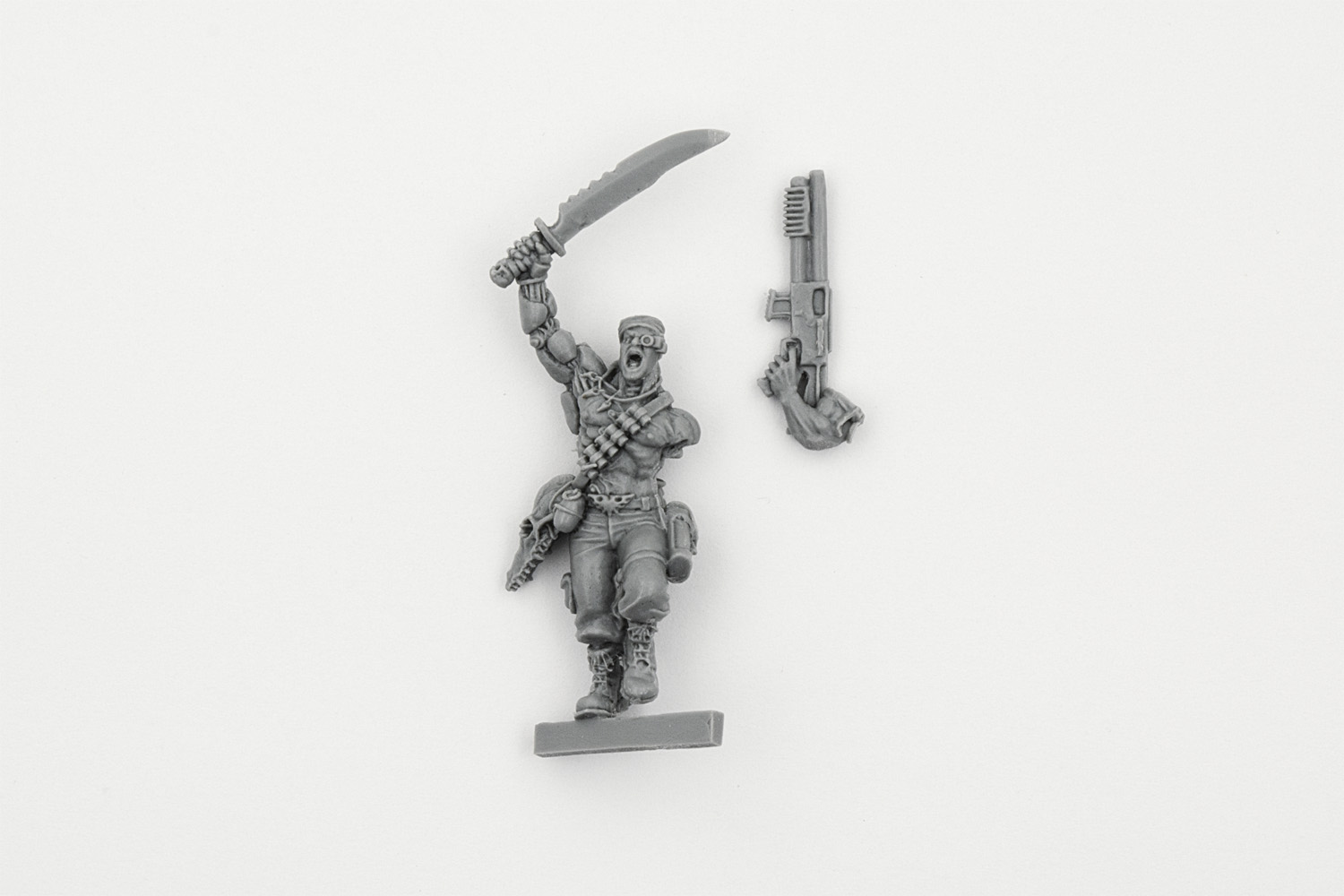 Colonel Iron Hand Straken – Figurine Warhammer 40K, Imperial Guard, Métal, Peinte
